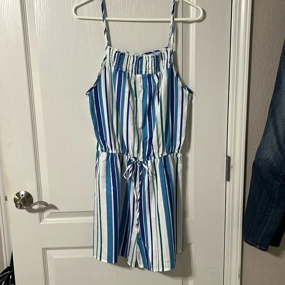 Never Worn! CUPSHE Striped Drawstring Cami Romper! Size Medium. - Picture 4 of 6
